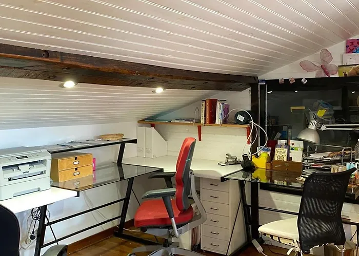 Charming Family In Graca Διαμέρισμα *