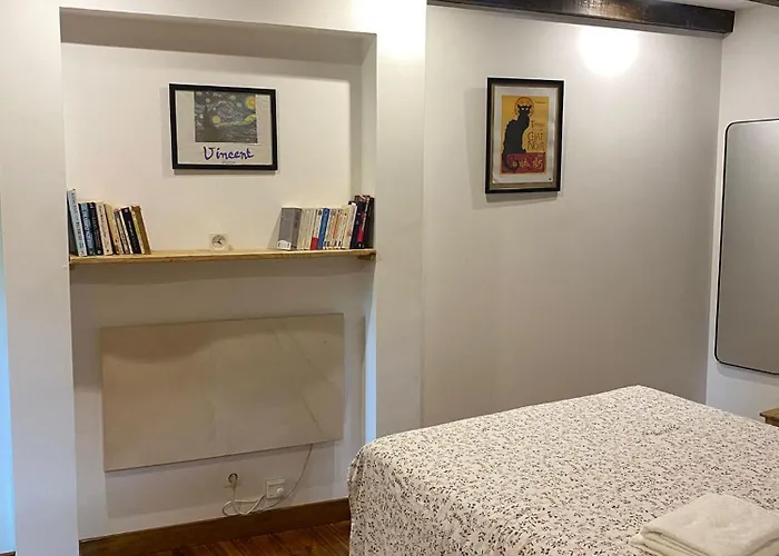 Charming Family In Graca Lissabon