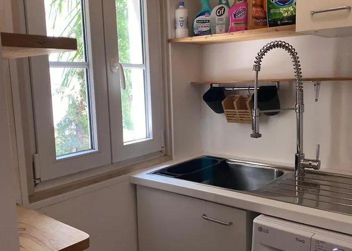 Charming Family In Graca Apartment