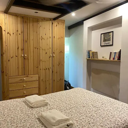 Charming Family In Graca Lisbona