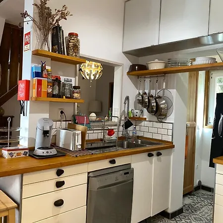 Charming Family In Graca * Lisbona